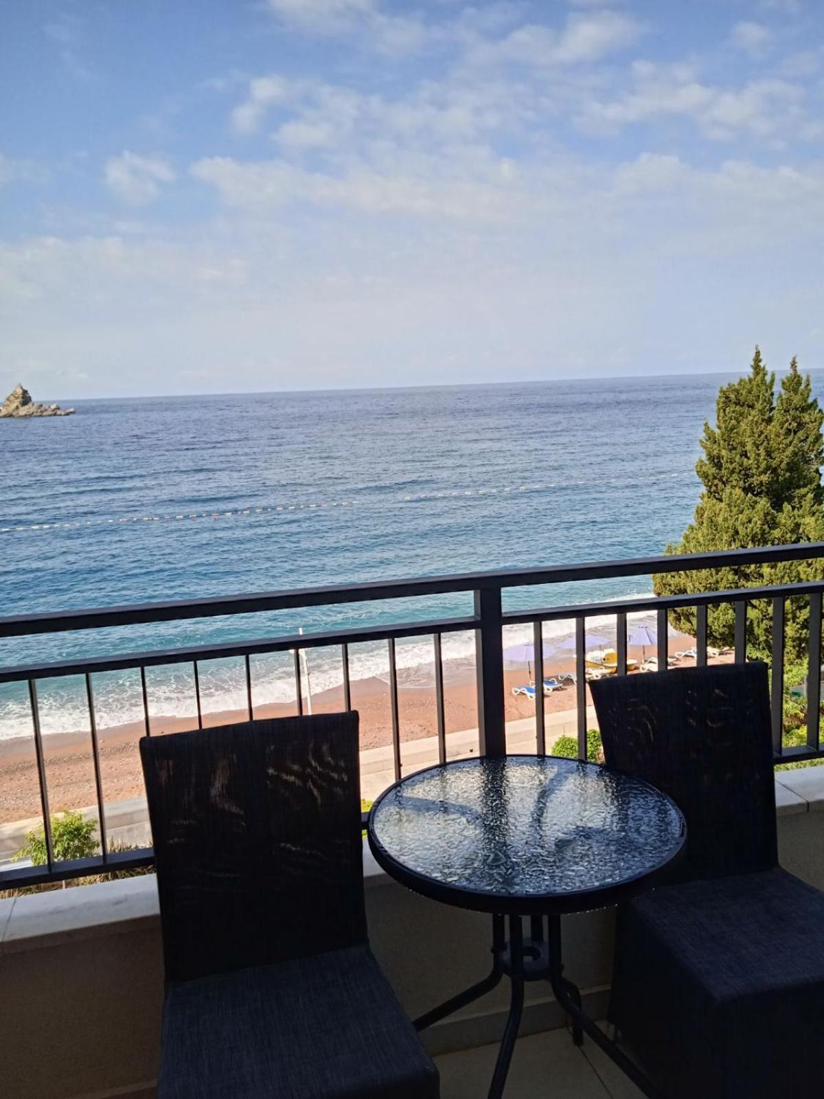 Mar Azul Apartments Petrovac Exterior foto